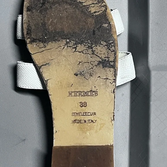 AMPUTEE LEFT Shoe Only****Hermes Oran Sandaliconic "H" cut-out detail Sz 38 US 8 - Picture 7 of 7